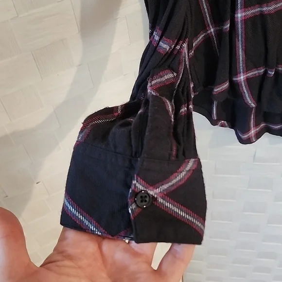 Button down flannel - Picture 3 of 5